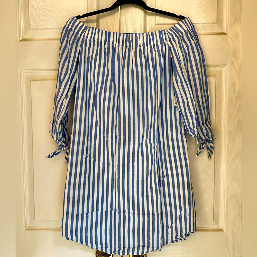 Off the shoulder Dress